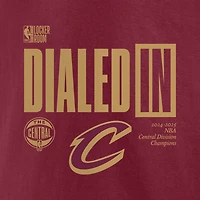 T-shirt Fanatics Wine pour hommes Cleveland Cavaliers Champions de la division centrale 2025 Vestiaire