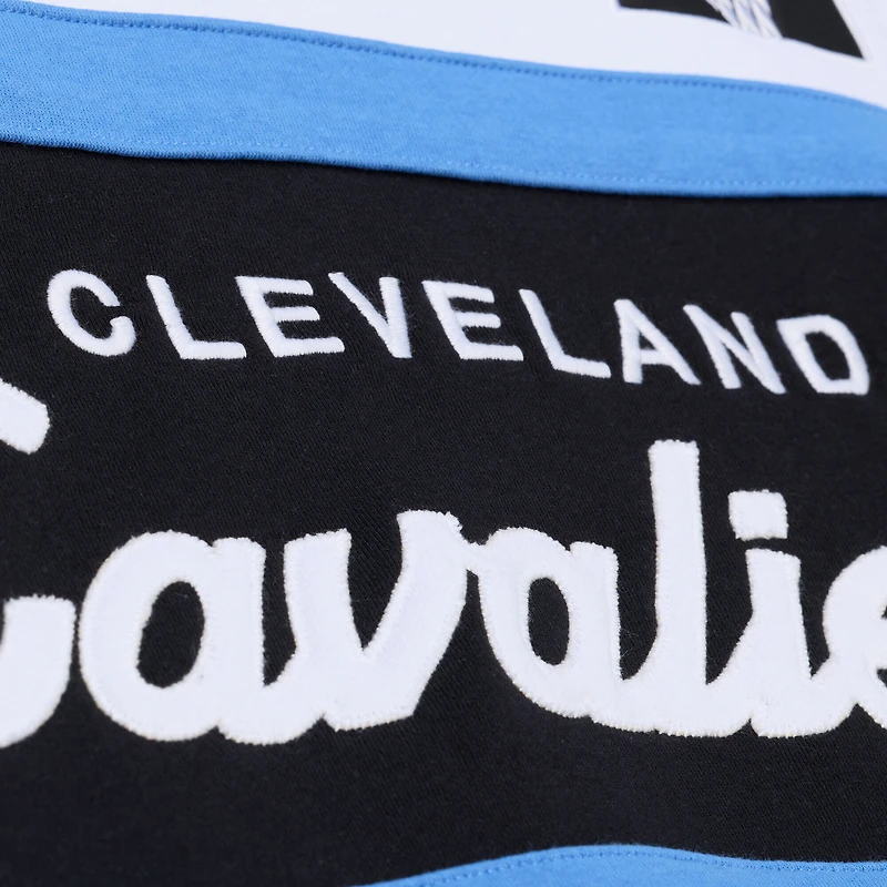 Men's Mitchell & Ness Black Cleveland Cavaliers Head Coach Hoodie