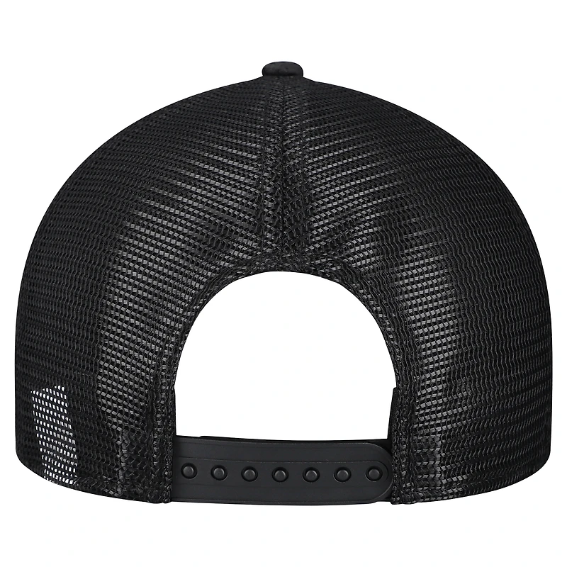 Men's New Era Black Cleveland Cavaliers Quilted 9SEVENTY Trucker Adjustable Hat