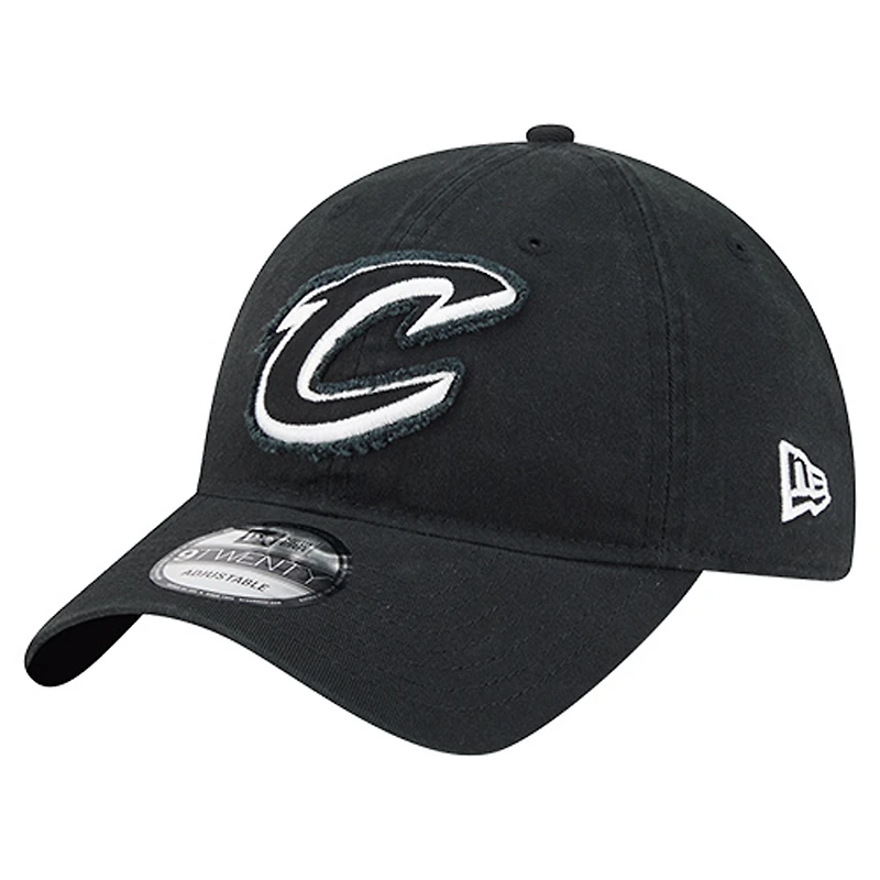 Men's New Era Black Cleveland Cavaliers Stamp Fabric Applique 9TWENTY Adjustable Hat