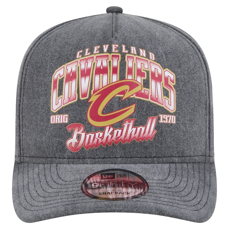 Men's New Era  Charcoal Cleveland Cavaliers Throwback Washed Pre-Curved 9FIFTY Snapback Hat