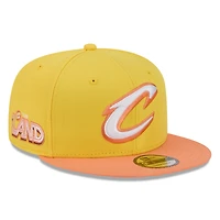 Casquette snapback New Era Gold Cleveland Cavaliers 2025/26 City Edition Alternate 9FIFTY pour homme