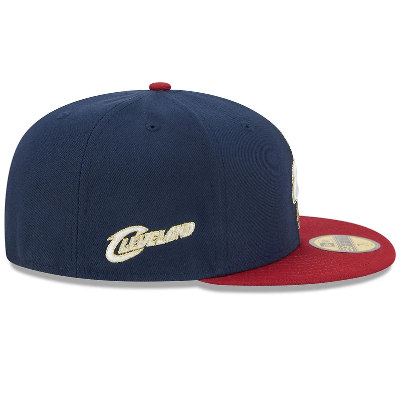 Casquette ajustée New Era 59FIFTY pour homme, bleu marine et rouge, Cleveland Cavaliers, édition classique 2025/26