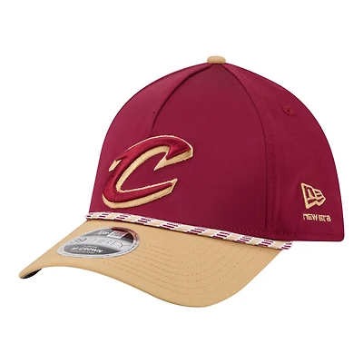 Men's New Era  Wine/Gold Cleveland Cavaliers Rope Two-Tone M-Crown A-Frame 39THIRTY Flex Hat