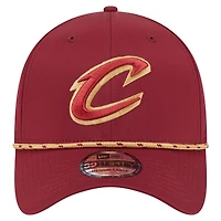 Casquette New Era Cleveland Cavaliers Featherweight Poly Rope Flex 39Thirty pour homme, couleur vin