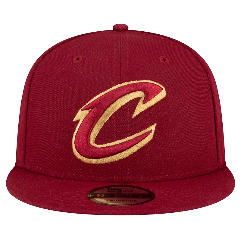 Men's New Era Wine Cleveland Cavaliers Official Team Color 9FIFTY Snapback Hat
