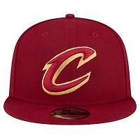 Men's New Era Wine Cleveland Cavaliers Official Team Color 9FIFTY Snapback Hat