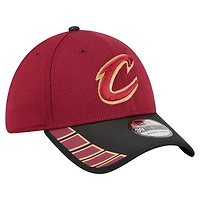 Casquette New Era 39THIRTY Flex pour homme, couleur vin, Cleveland Cavaliers