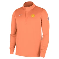 Pull Nike orange Cleveland Cavaliers 2025/26 City Edition Remix Authentic Coaches Dri-FIT à demi-zip pour homme