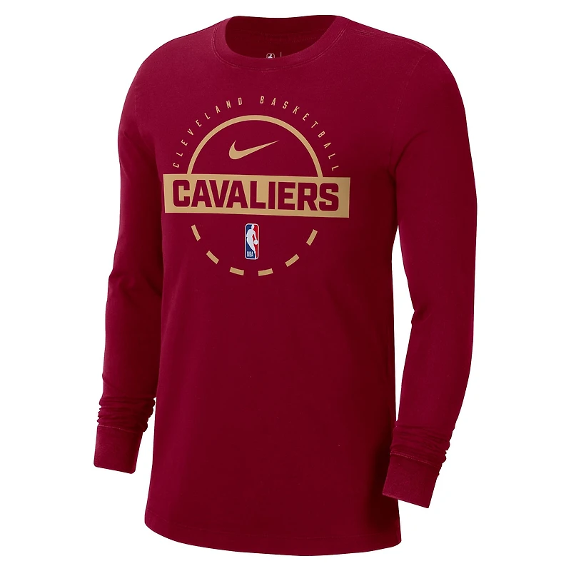 T-shirt d'entraînement à manches longues Nike Wine Authentic Cleveland Cavaliers pour homme