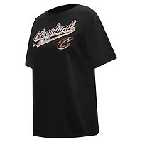 T-shirt petit ami Pro Standard noir pour femmes des Cleveland Cavaliers