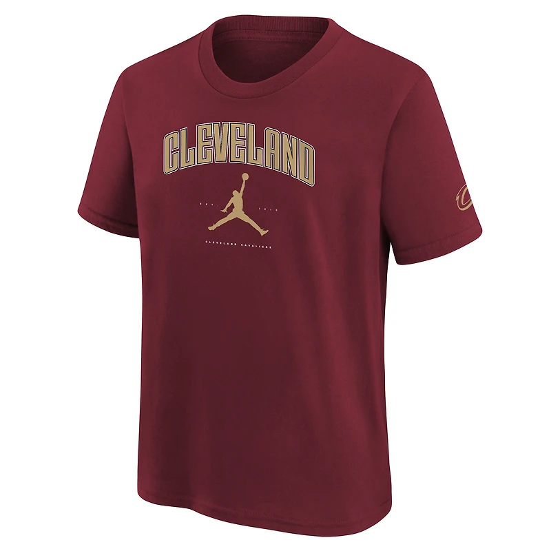 T-shirt essentiel des villes de Cleveland Cavaliers la marque Jordan pour jeunes
