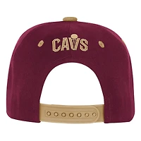 Youth Outerstuff  Wine/Gold Cleveland Cavaliers Two-Tone Snapback Hat
