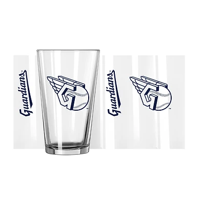 Cleveland Guardians 16oz. Team Wordmark Game Day Pint Glass