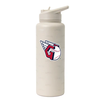 Bouteille désaltérante Logo Brands Cleveland Guardians Sand Ghost Quencher de 1 litre (34 oz).