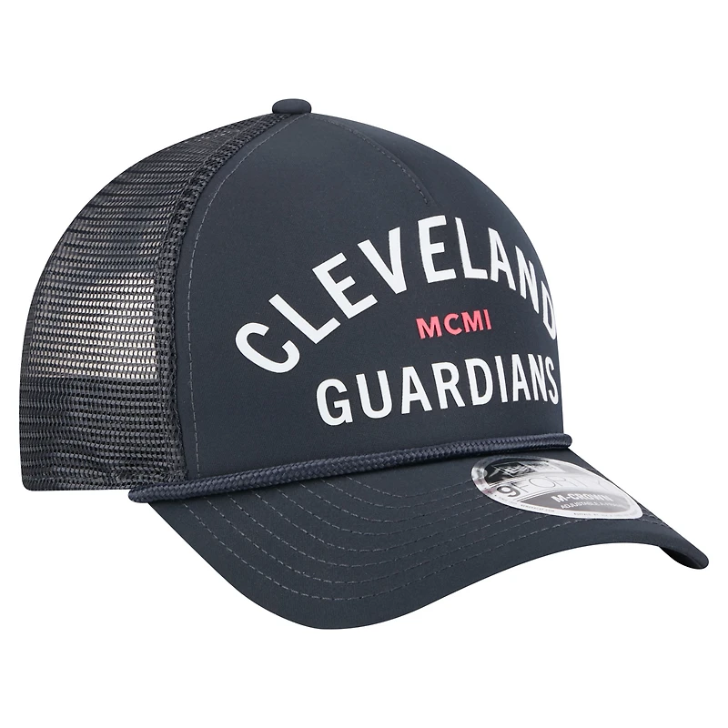 Men's New Era  Navy Cleveland Guardians Minimalist 9FORTY A-Frame Adjustable Hat