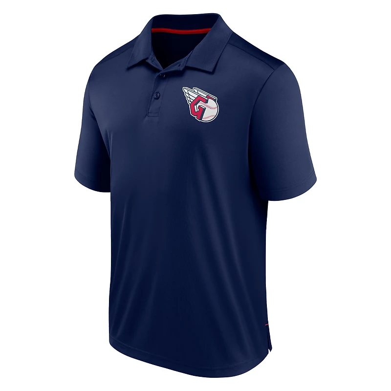 Polo mains vers le bas des Cleveland Guardians Fanatics pour hommes, bleu marine
