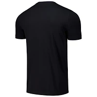 T-shirt noir New Era pour hommes des Cleveland Guardians 2024 de la Journée forces armées