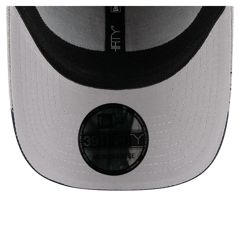 Men's New Era Gray Cleveland Guardians Visor Paint Splatter 39THIRTY Flex Hat