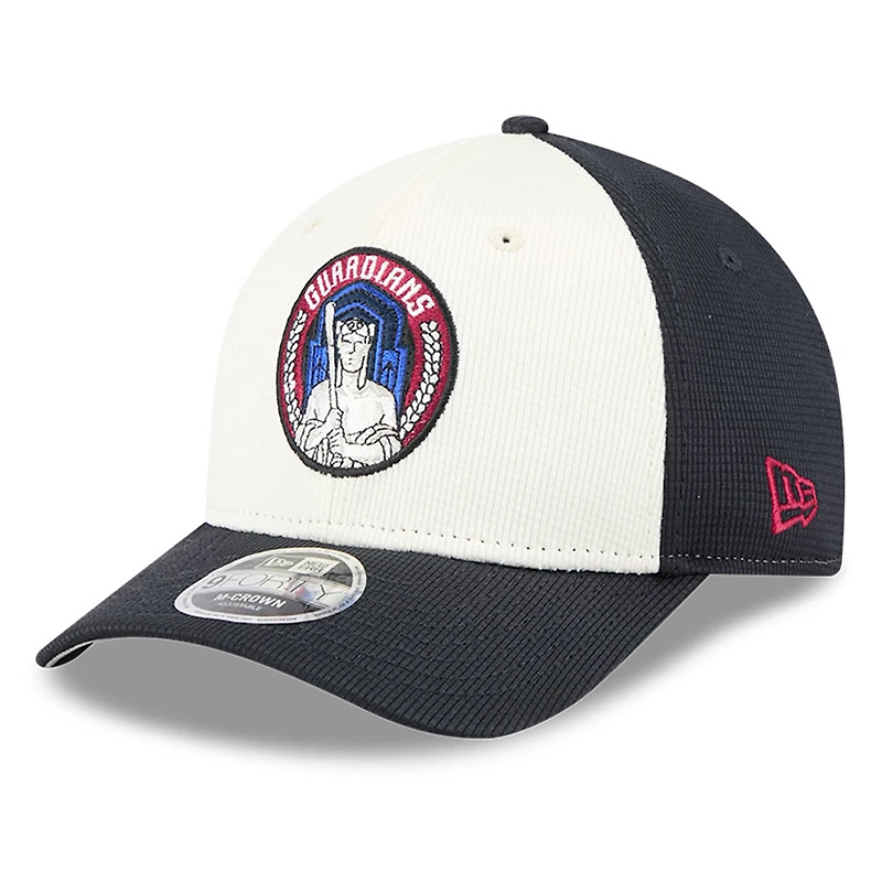 Casquette ajustable 9FORTY M-Crown pour homme, bleu marine/blanc, City Connect, des Cleveland Guardians, New Era