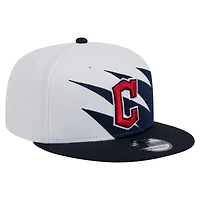 Casquette Snapback Jagged 9FIFTY Cleveland Guardians bleu marine/blanc pour homme New Era