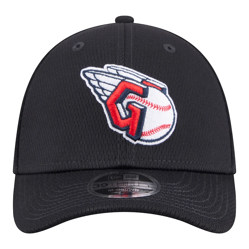 Men's New Era Navy Cleveland Guardians Dash 39THIRTY Flex Hat