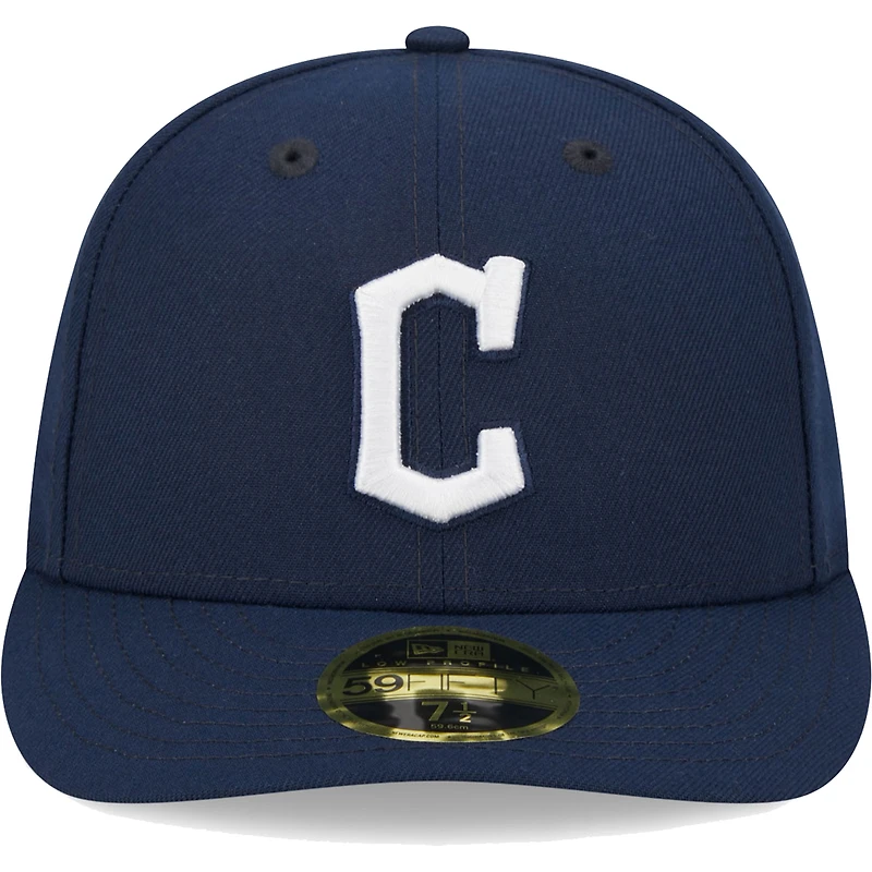 Casquette ajustée 59FIFTY à profil bas Cleveland Guardians Oceanside pour homme New Era bleu marine