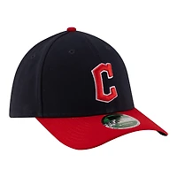 Casquette New Era rouge Cleveland Guardians Player Replica 39THIRTY M-Crown Flex pour homme