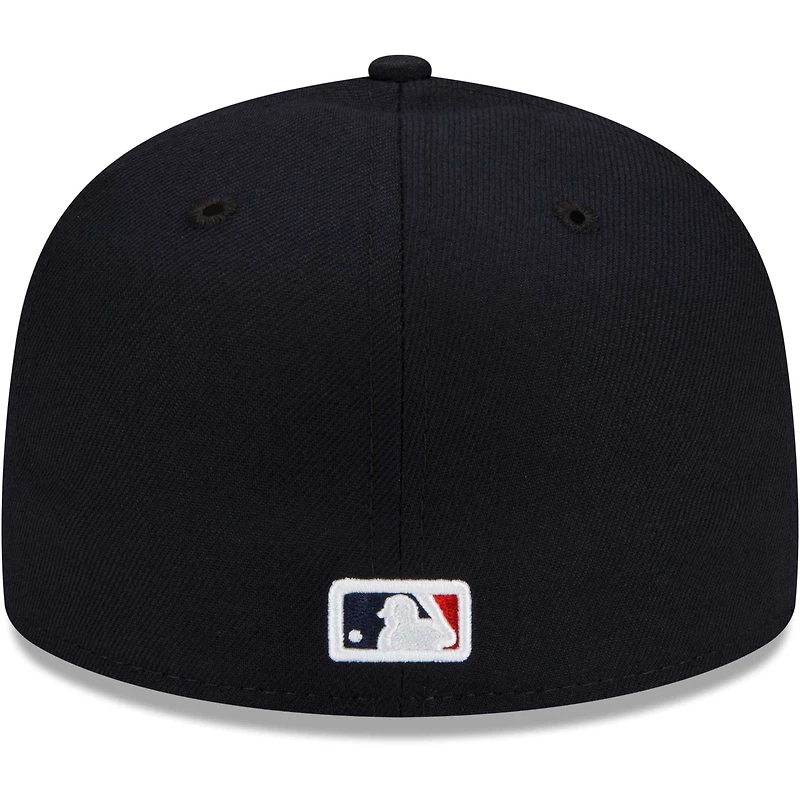 Men's New Era Navy Cleveland Guardians Road Authentic Collection On-Field 59FIFTY Fitted Hat