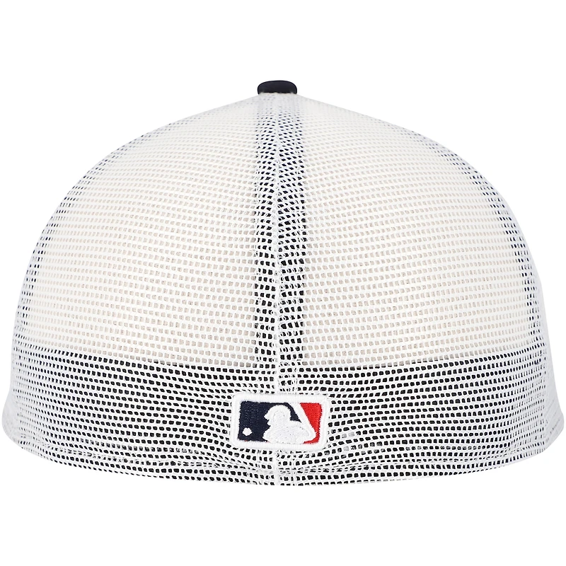 Men's New Era Navy Cleveland Guardians Team Color 59FIFTY Trucker Fitted Hat