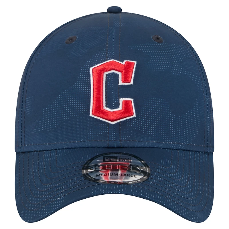 Men's New Era Navy Cleveland Guardians Tonal Camo 39THIRTY Flex Hat