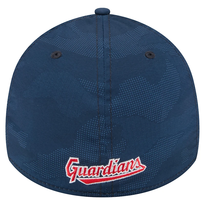 Men's New Era Navy Cleveland Guardians Tonal Camo 39THIRTY Flex Hat