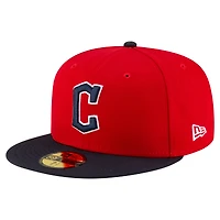 Casquette ajustée On Field 59FIFTY Cleveland Guardians rouge/noir pour homme de la collection authentique New Era