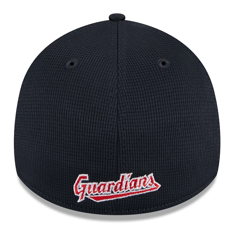 Men's New Era  White Cleveland Guardians 2025 Batting Practice 39THIRTY Flex Hat