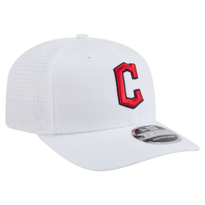 Casquette ajustable New Era blanche Cleveland Guardians COOLERA 9SEVENTY pour homme