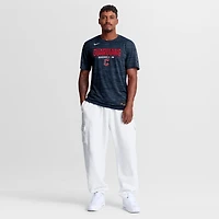 T-shirt Nike Velocity Dri-FIT pour homme, collection authentique Cleveland Guardians, bleu marine