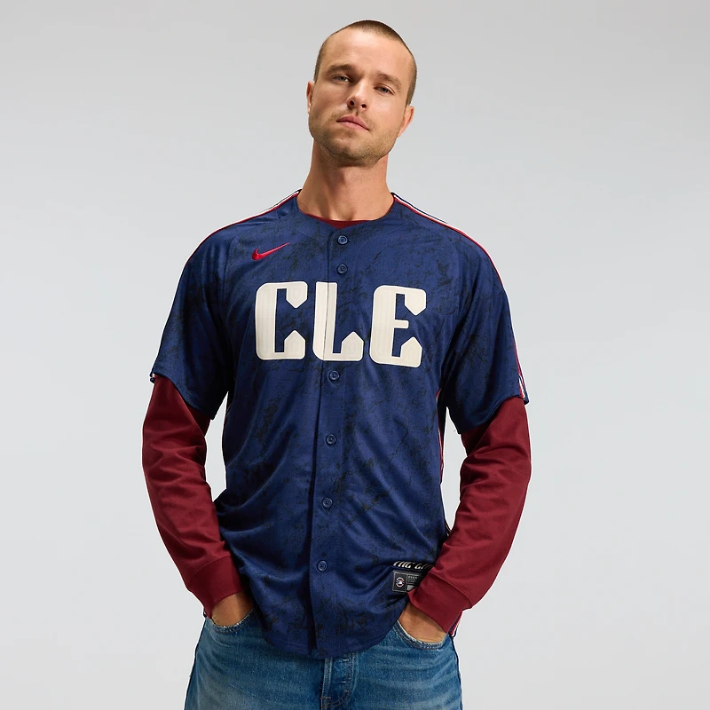 Maillot Nike bleu marine City Connect Limited des Cleveland Guardians pour homme