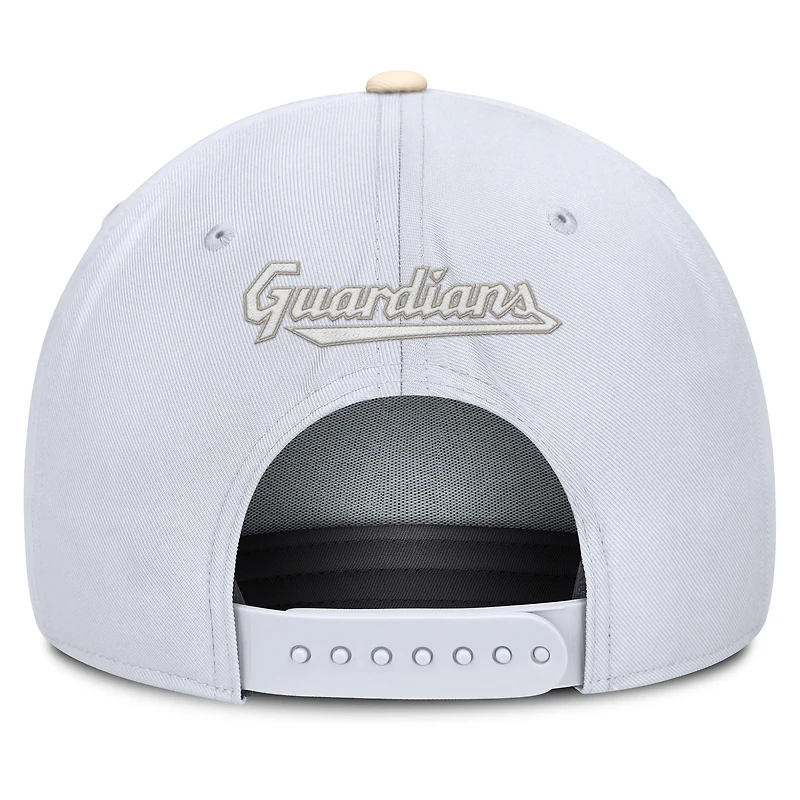Men's Nike  White/Cream Cleveland Guardians Pro Performance Snapback Hat