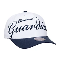 Casquette unisexe Mitchell & Ness blanche/marine Cleveland Guardians XL Script Pro Crown ajustable