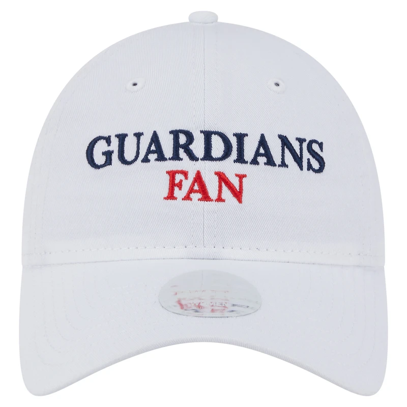 Casquette ajustable New Era blanche pour femme, modèle 9TWENTY, pour supporter des Cleveland Guardians