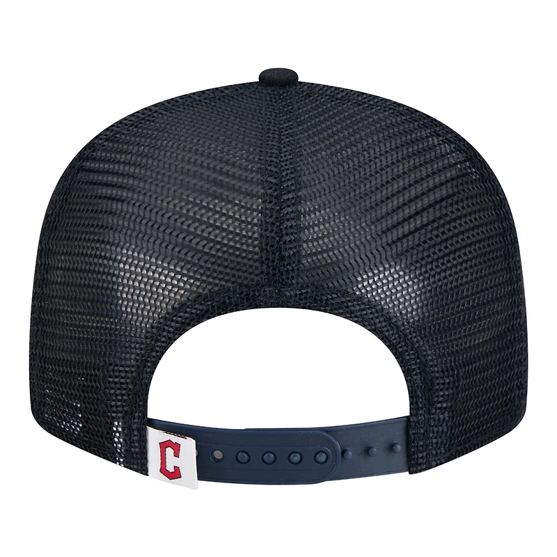 Youth New Era  Navy Cleveland Guardians 9FIFTY Trucker Snapback Hat