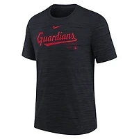 T-shirt Nike bleu marine Cleveland Guardians Authentic Collection Practice Performance pour jeune
