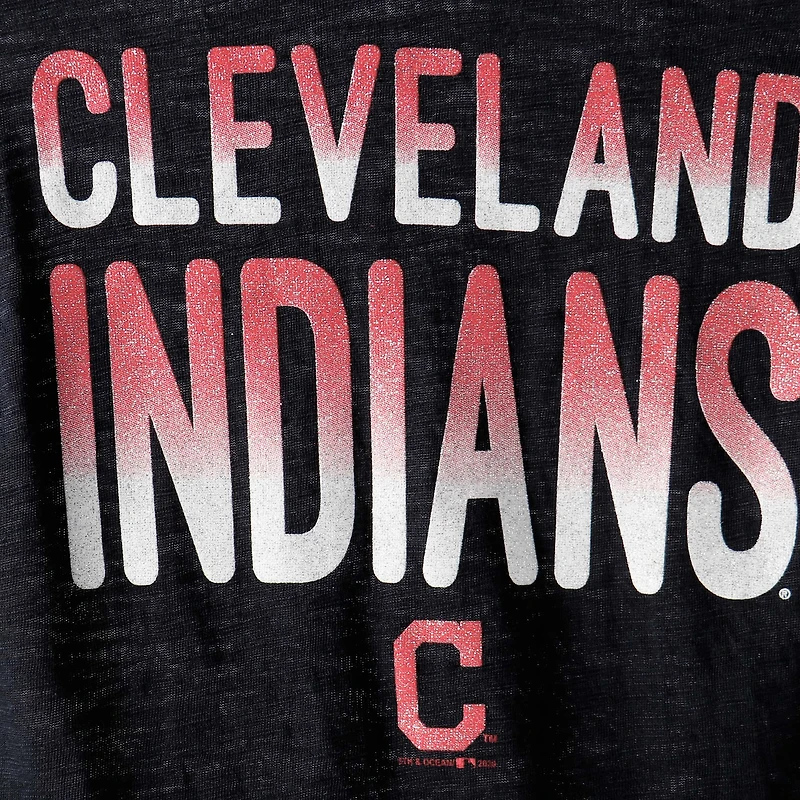 T-shirt à col en V jersey flammé New Era Indians de Cleveland bleu marine pour fille