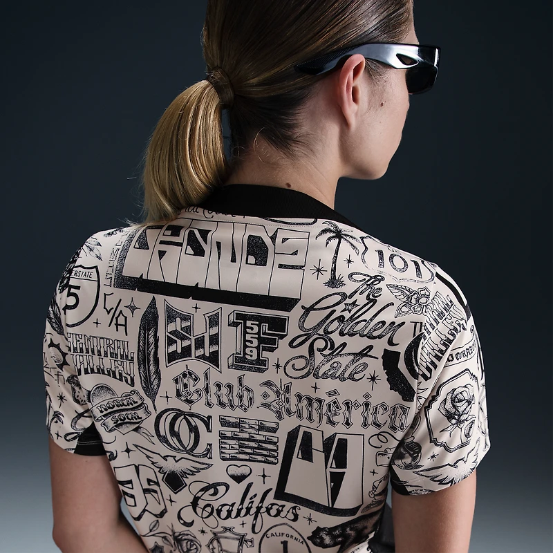 Haut de performance d'avant-match Nike Cream Club America 2024/25 CA x Academy Pro pour femme