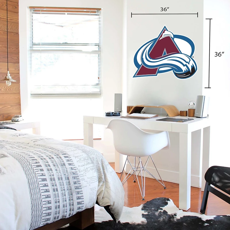 Avalanche du Colorado - Sticker mural en vinyle de repositionnement d'équipe 36'' x 36''