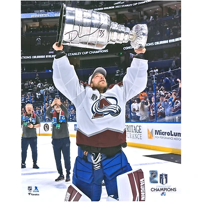 Photographie autographiée de Darcy Kuemper, champion de la Coupe Stanley 2022, 16" x 20"