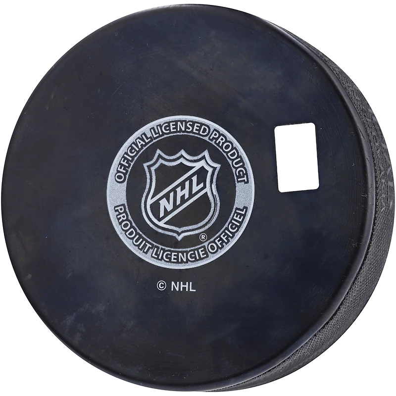 Rondelle de hockey autographiée par Josh Manson du Colorado Avalanche avec l'inscription « 2022 SC Champs »