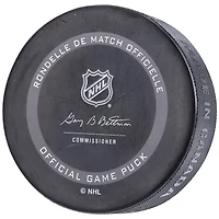 Rondelle de match officielle autographiée par J.T. Compher Colorado Avalanche 2022