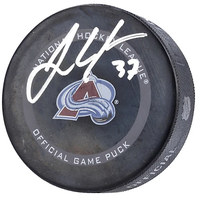 Rondelle de match officielle autographiée par J.T. Compher Colorado Avalanche 2022