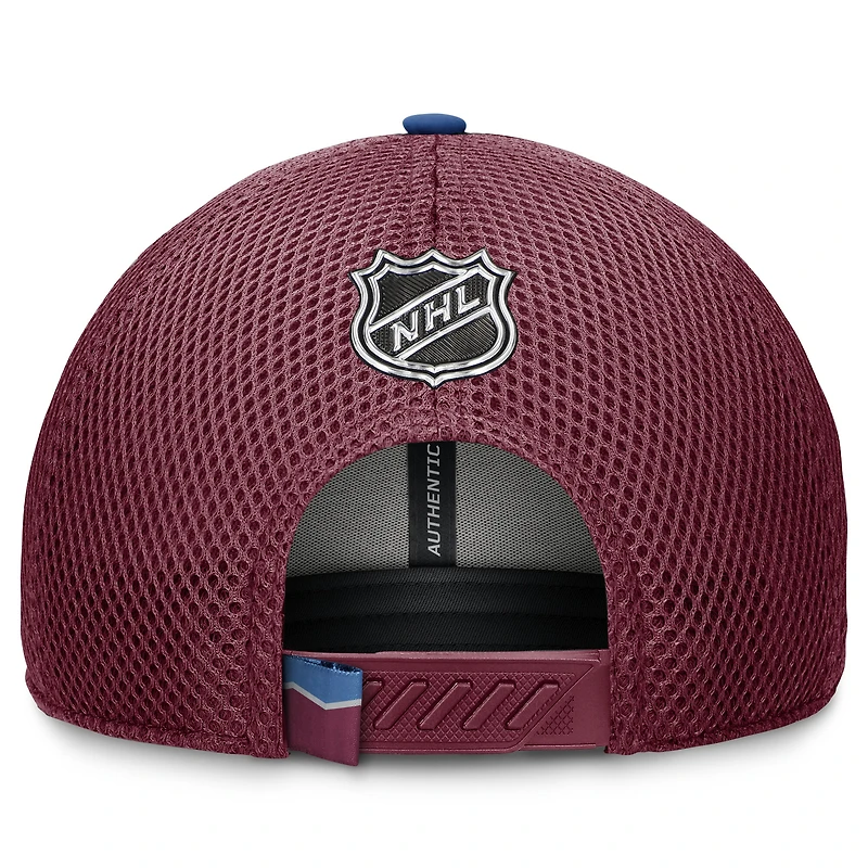 Casquette réglable de camionneur sur scène Fanatics Garnet Colorado Avalanche 2024 de la LNH pour hommes